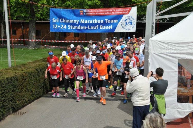 Start 24 Stunden-Lauf