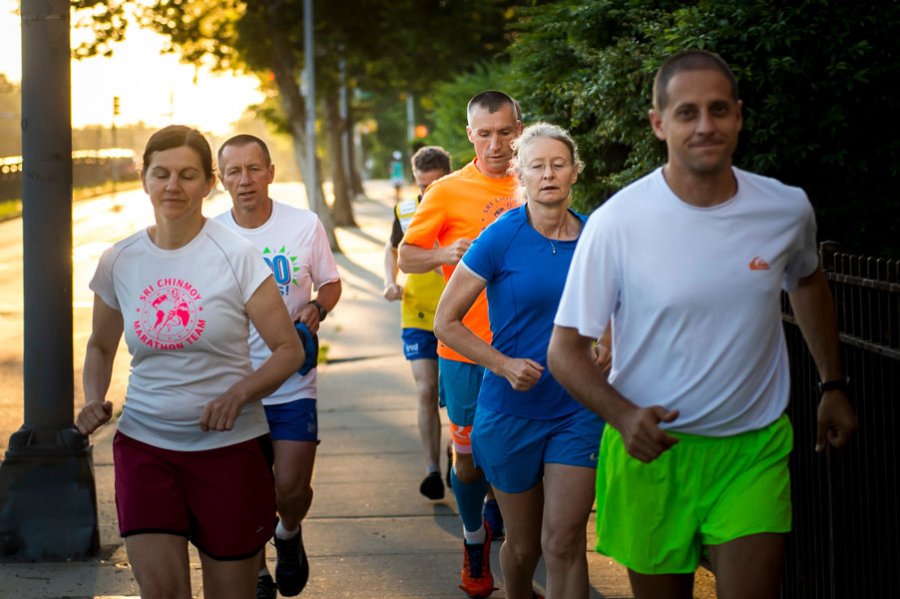 The Runners on the first lap